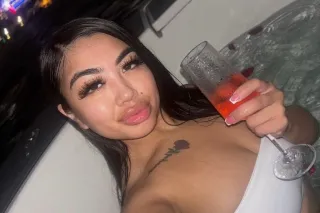 ✨Exotic Asian✨Busty🍒Curvy🍑GENTLEMAN’S CHOICE🏆SWEET SEXY Goddess Ready For Incall/Outcall and Cardate 💋 TEXT ME - Image 5